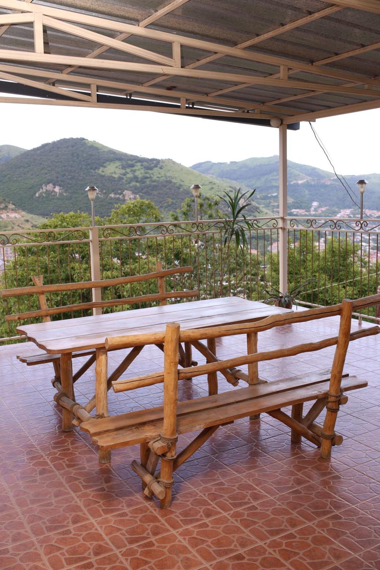Yeghevnut Hotel Goris Zewnętrze zdjęcie