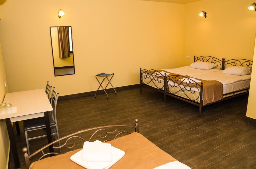 Yeghevnut Hotel Goris Zewnętrze zdjęcie